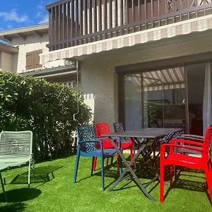  Hébergement de vacances Maison Tres Agreable Avec Exterieurs, Bien Situee Au Plan D'eau