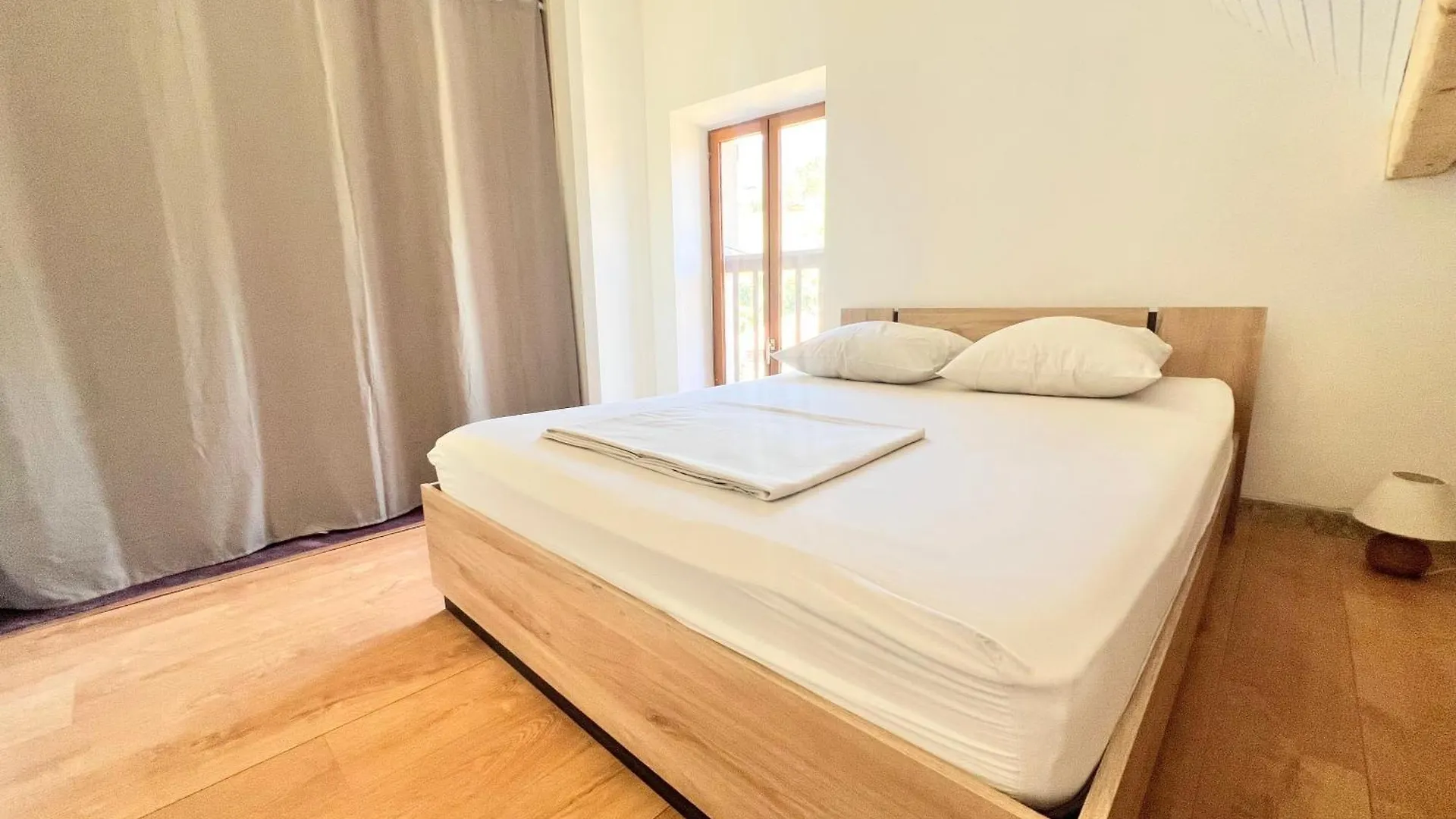 Apartment Appartement Centre Ville Embrun