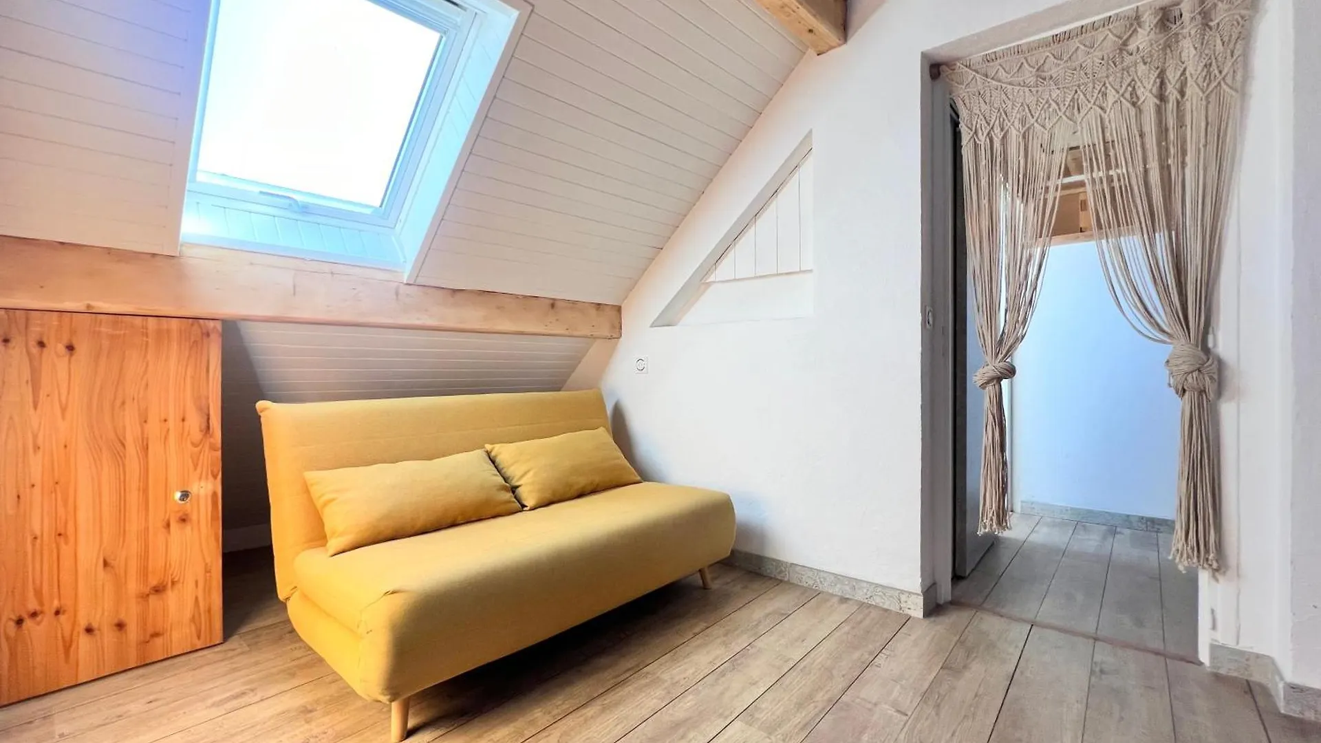 Appartement Centre Ville Embrun 0*,